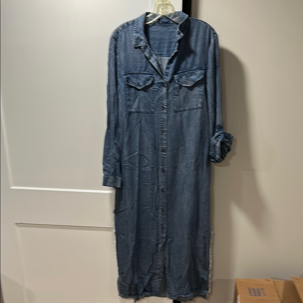 Elegant Blue Long Sleeve Dress